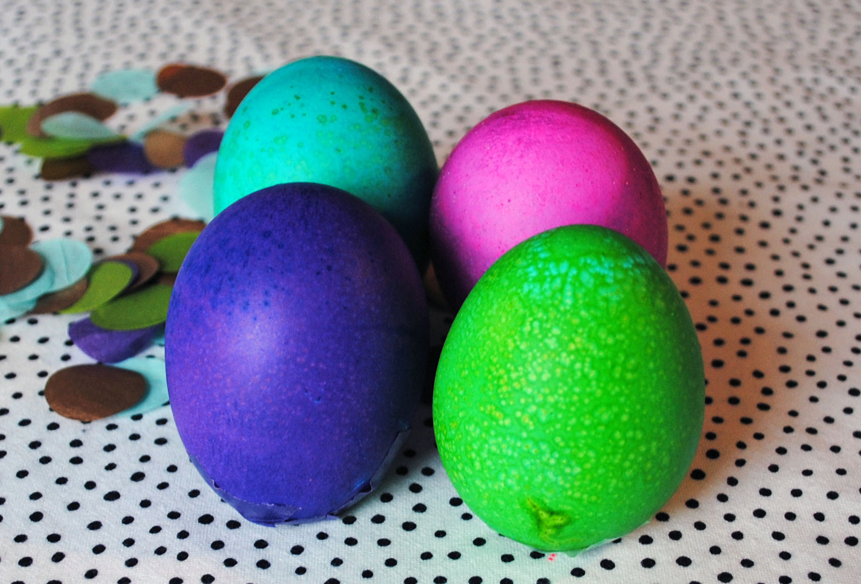 Confetti Easter Egg 1